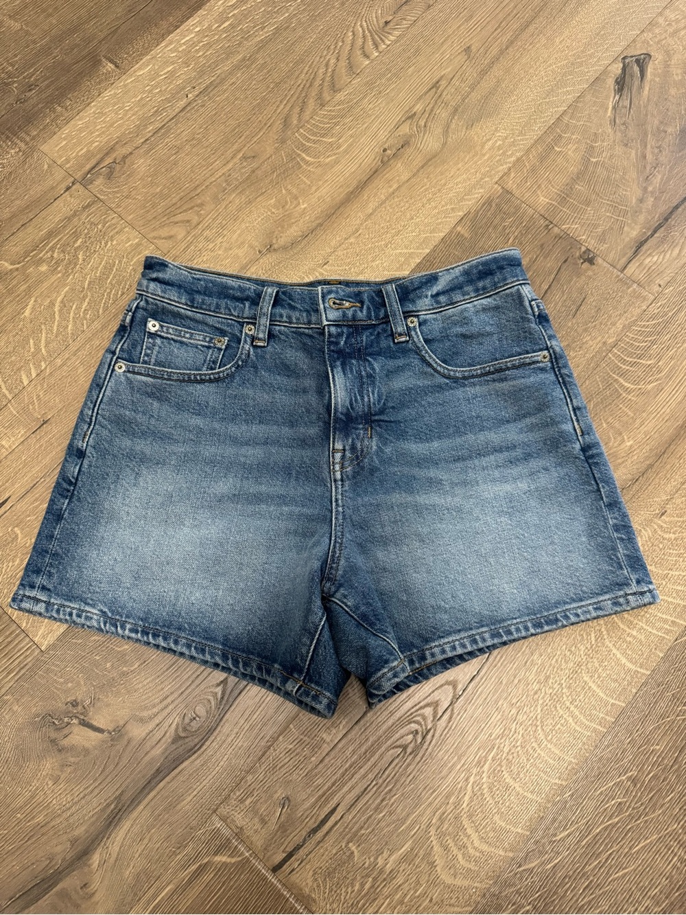 J.Crew High Rise Denim Shorts Medium Wash Women’s Size 26